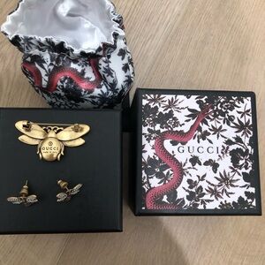Gucci broche and earrings
